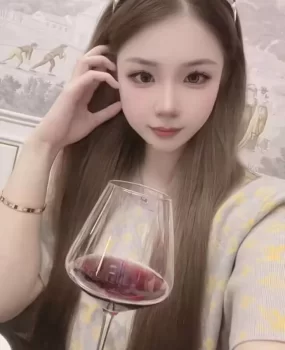 自己发现的小姐姐