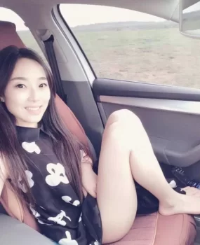 宁波粉嫩美女 毛少活好 气质一流