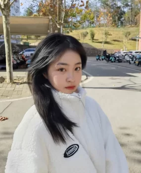 北京朝阳黑丝大长腿，清纯学生妹兼职