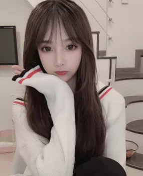 重庆辣妹活好话不多，而且很知性，怎么舒服怎么来