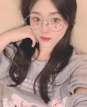 苏州刚下海小妹，爽到飞